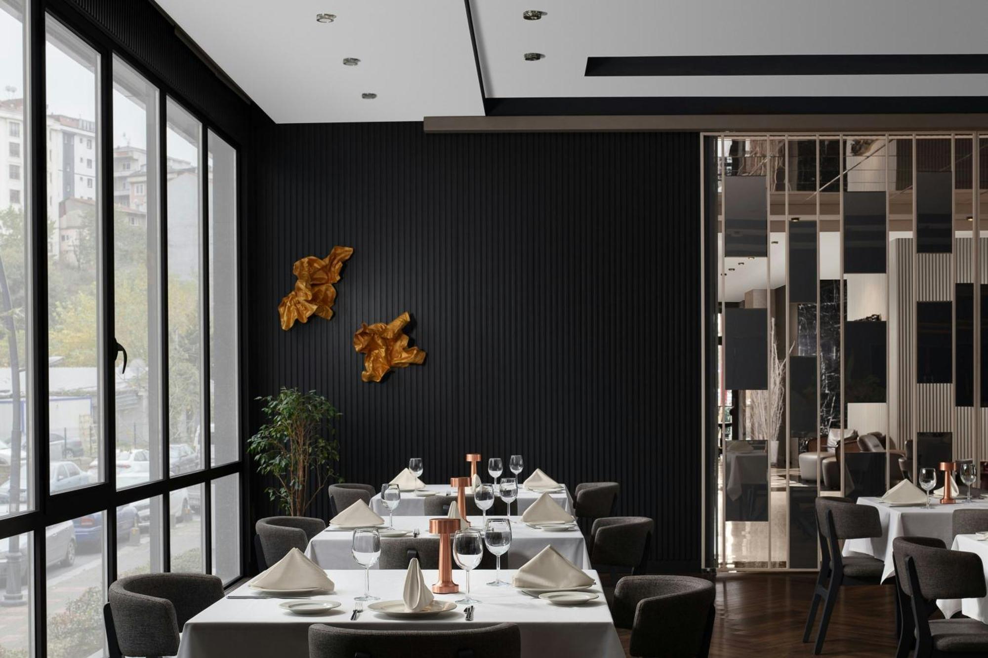 Delta Hotels By Marriott Istanbul Vadi Exterior photo