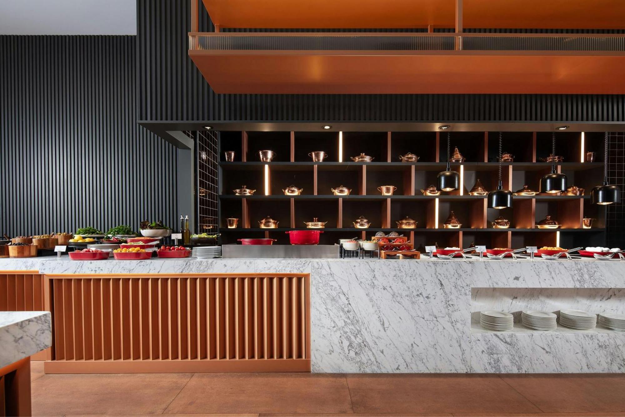 Delta Hotels By Marriott Istanbul Vadi Exterior photo